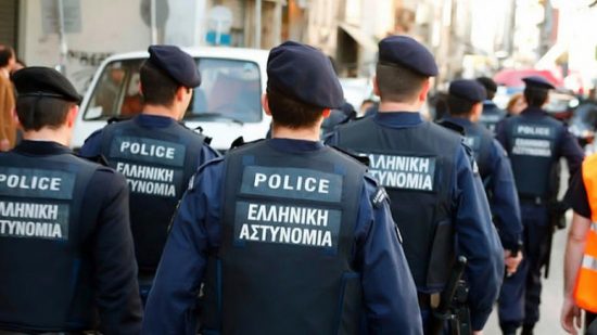 Ο Μιχάλης Χρυσοχοΐδης «κόβει» δεκάδες αστυνομικούς από φρουρούς VIP προσώπων