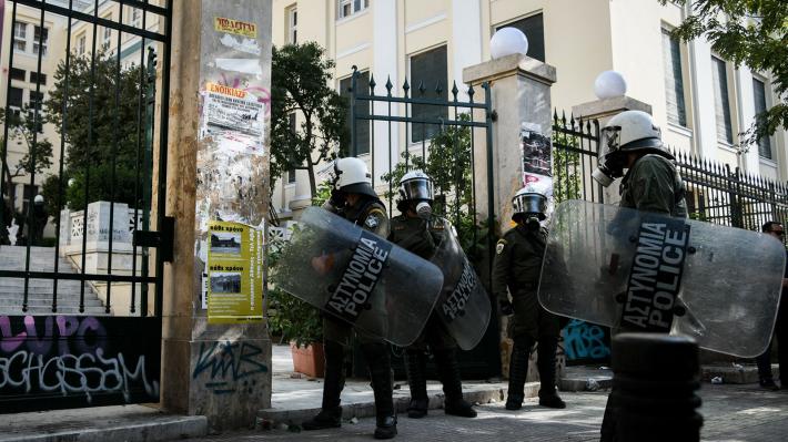 Αλλαγές στον ποινικό κώδικα, εκκένωση καταλήψεων, 5.000 αστυνομικοί στους δρόμους: Το σχέδιο της ΕΛΑΣ για την επέτειο του Πολυτεχνείου