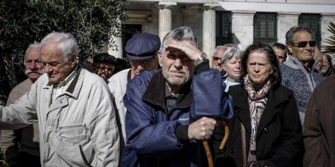 Σε κινητοποιήσεις προχωρούν οι συνταξιούχοι της Εύβοιας