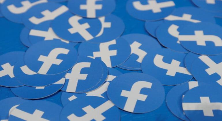 Facebook: Προσλήψεις 1.000 εργαζομένων