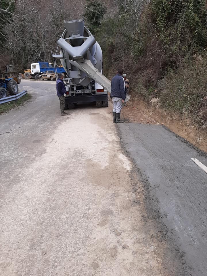 Έργα συντήρησης στην Κοινότητα Βιτάλων (photo’s)