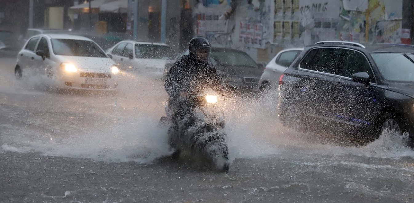 Καιρός: Νέα κακοκαιρία το Σαββατοκύριακο, καρέ – καρέ η εξέλιξη μέχρι τις 20 Μαρτίου (video)