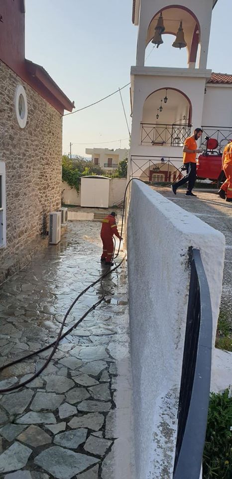 Σύλλογος Εθελοντών Δασοπροστασίας Καρύστου-Καθαρισμός του Ι.Ν.Κοιμήσεως της Θεοτόκου στον Αετό [Photos]