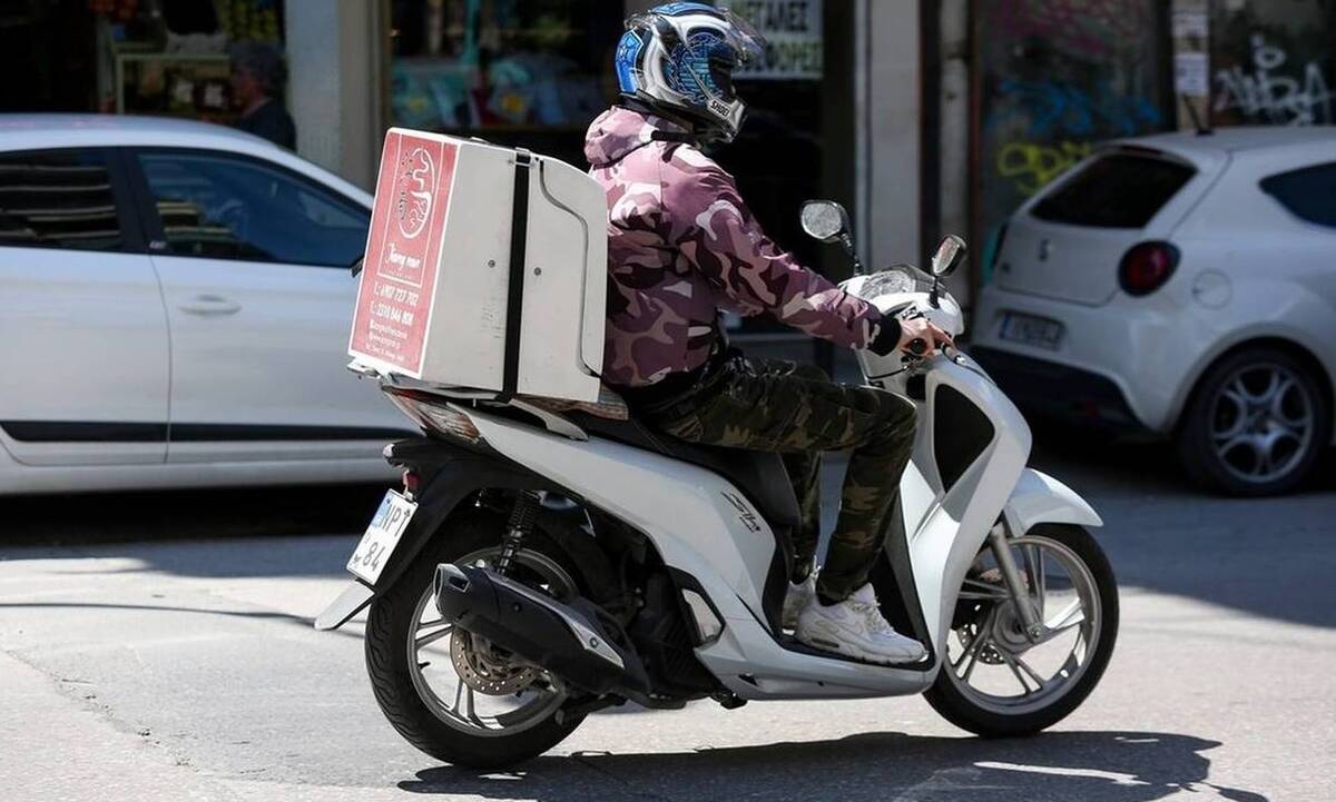 Delivery: «Φρένο» μετά τις 12 το βράδυ – Πού θα ισχύσει