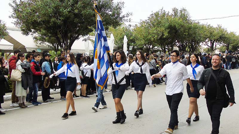 Κορονοϊός: Ακυρώνονται οι παρελάσεις της 28ης Οκτωβρίου