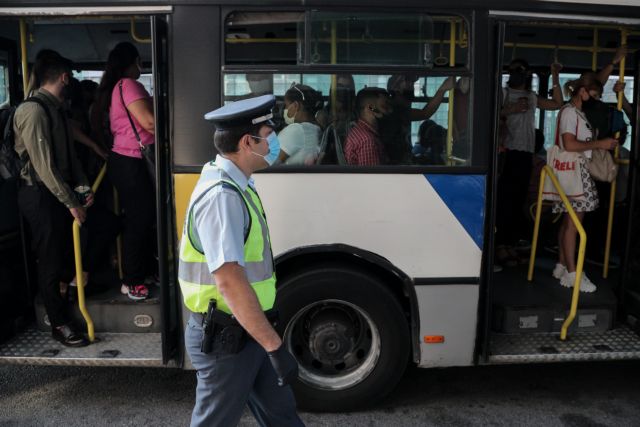 Καραμανλής: Διευκολύνσεις για τους εμβολιασμένους επιβάτες των ΜΜΜ – Πρέπει να πείσουμε τους διστακτικούς