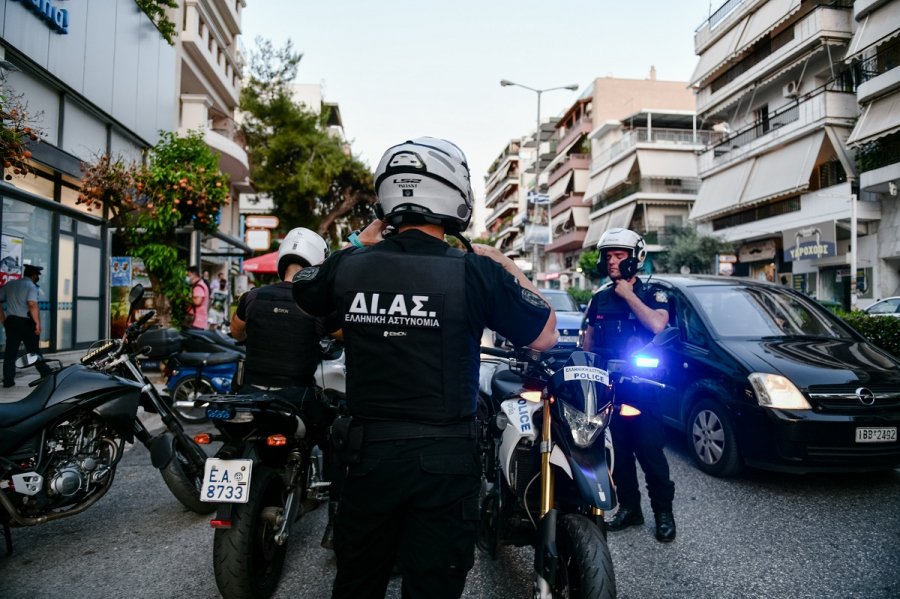 Ληστεία σε τράπεζα στο κέντρο της Αθήνας