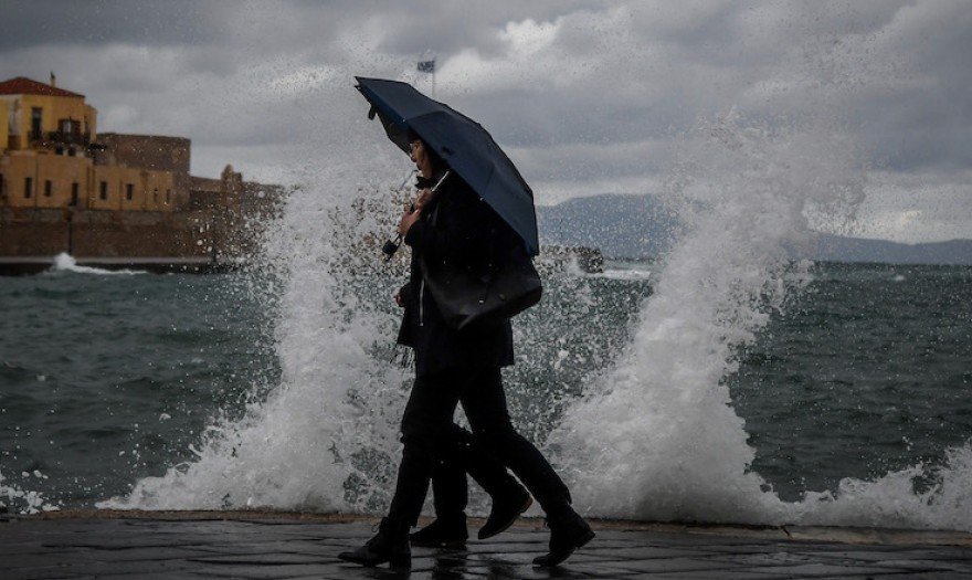 Βροχερό το σκηνικό του καιρού σήμερα Κυριακή – Πού αναμένονται έντονα φαινόμενα