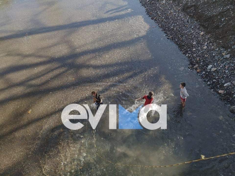 Β. Εύβοια: Με λαμπρότητα τα Θεοφάνεια σε Μαντούδι και ποταμό Κηρέα (pics)