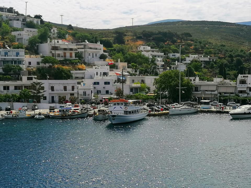 Πολιτιστικός Σύλλογος Ανεμόεσσα: Εκδήλωση με σκυριανούς και νησιώτικους χορούς στο λιμάνι της Λιναριάς