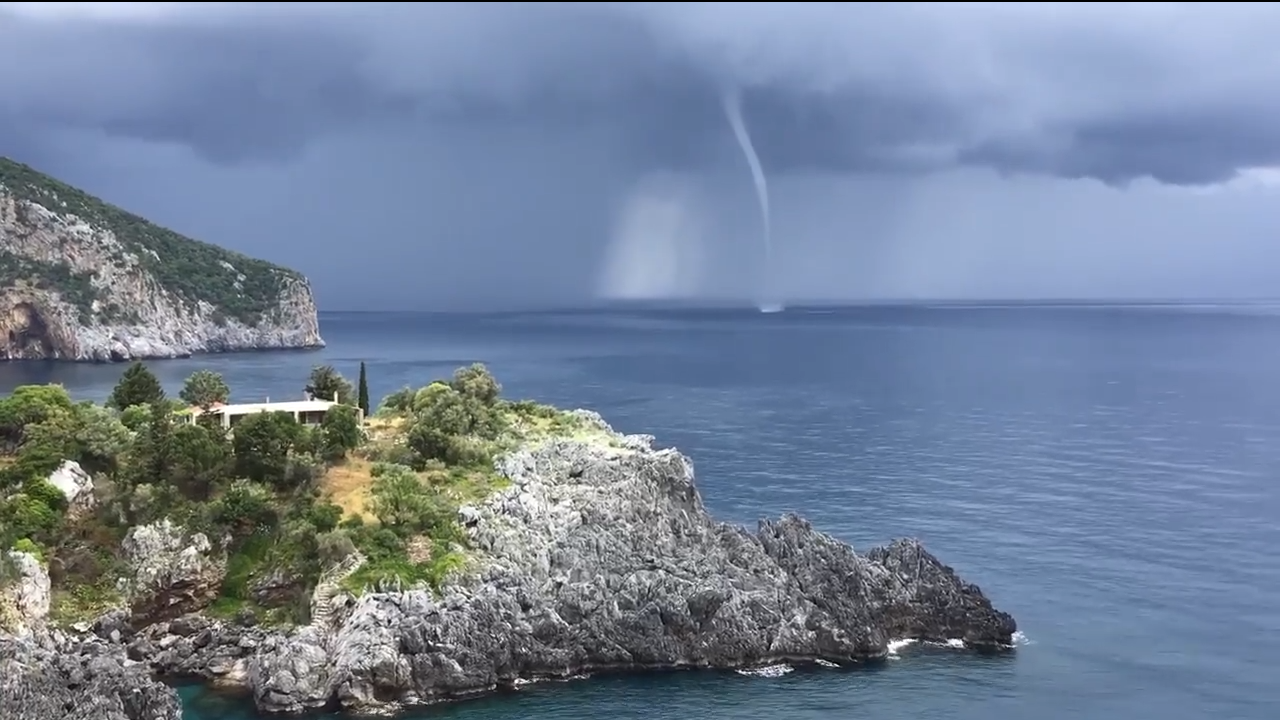 Αγριεύει σήμερα ο καιρός στην Εύβοια με βροχές και καταιγίδες