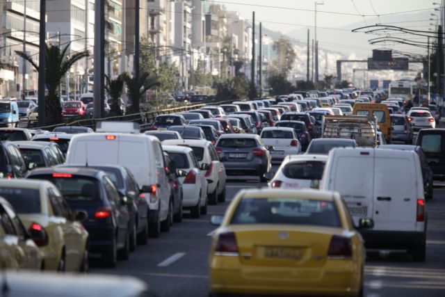 Χάος σήμερα στην Αθήνα – Απεργία ΜΜΜ: Χειρόφρενο σε μετρό, ηλεκτρικό, τραμ, λεωφορεία και τρόλεϊ