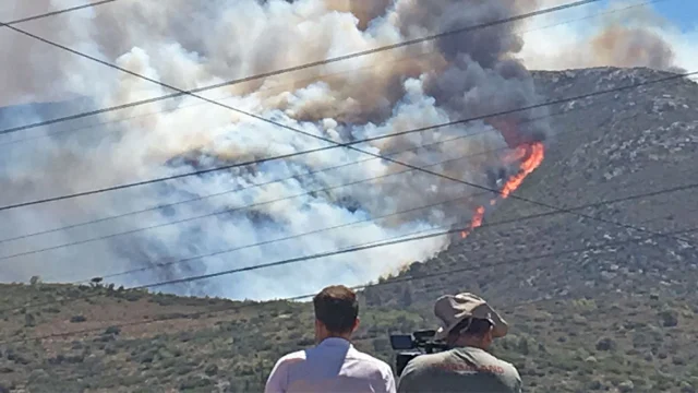 Μήνυμα από το 112 για εκκένωση από Λαγονήσι, Σαρωνίδα και Ανάβυσσο