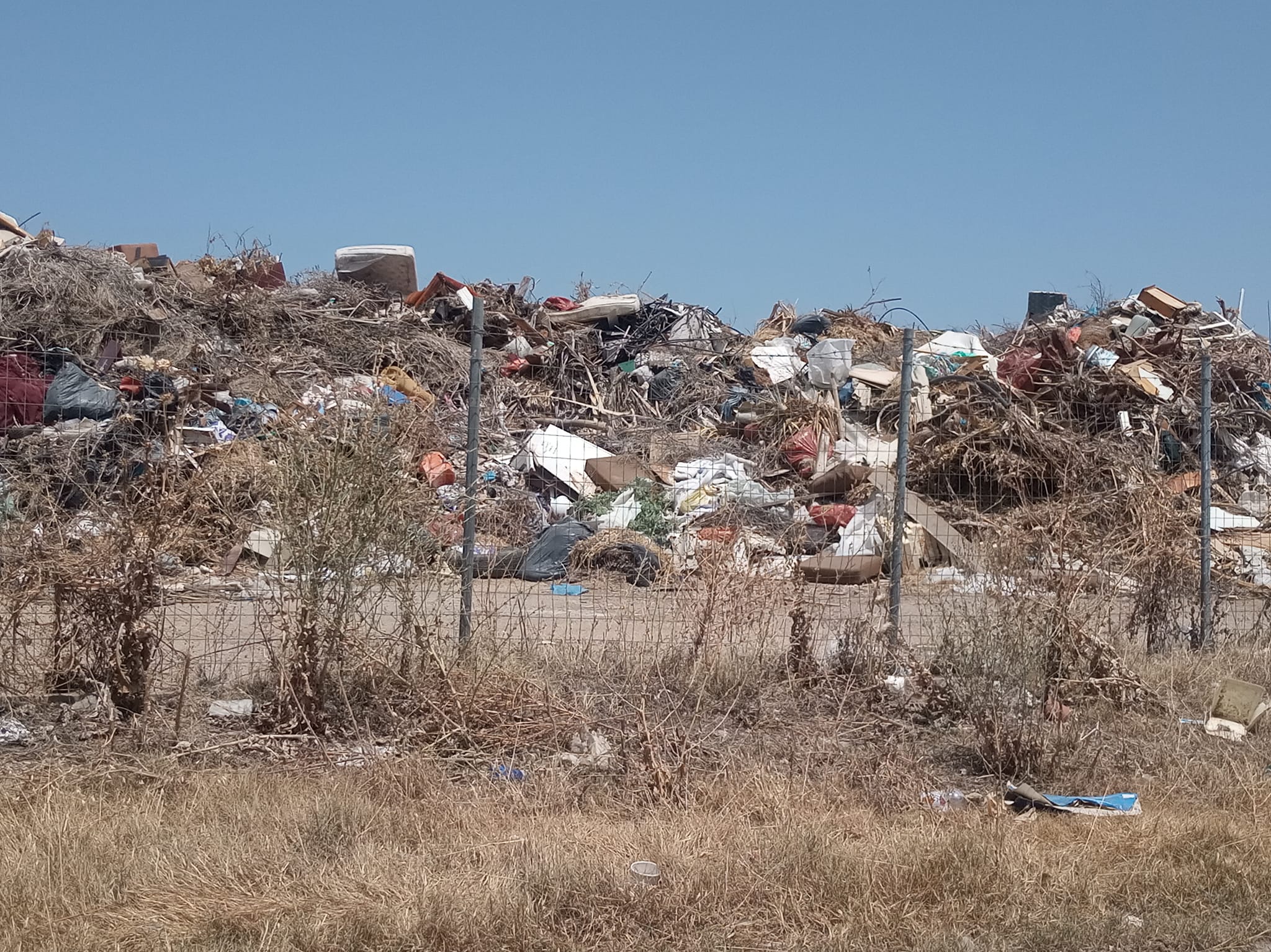 Εύβοια: Βραδυφλεγής βόμβα εργοτάξιο που κατέληξε χωματερή