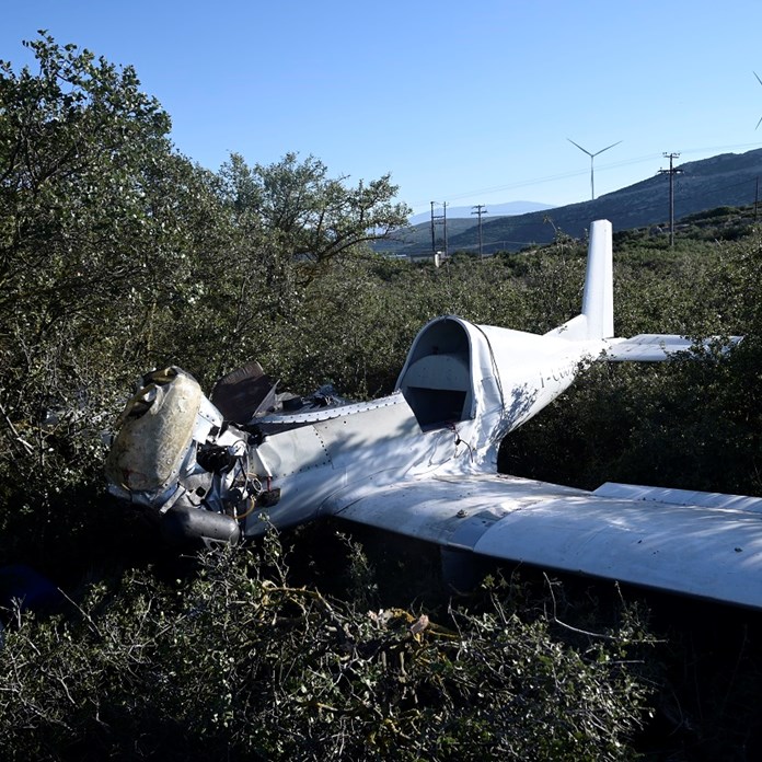 Συνετρίβη μικρό αεροσκάφος κοντά στην Αερολέσχη Θήβας