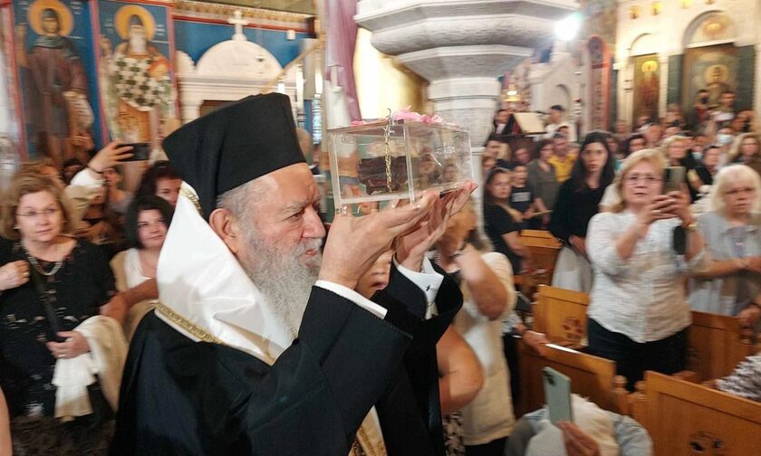 Δέος στην Εύβοια: Στο Προκόπι το δεξί χέρι του Οσίου Ιωάννη του Ρώσσου- Οι εορτασμοί σήμερα