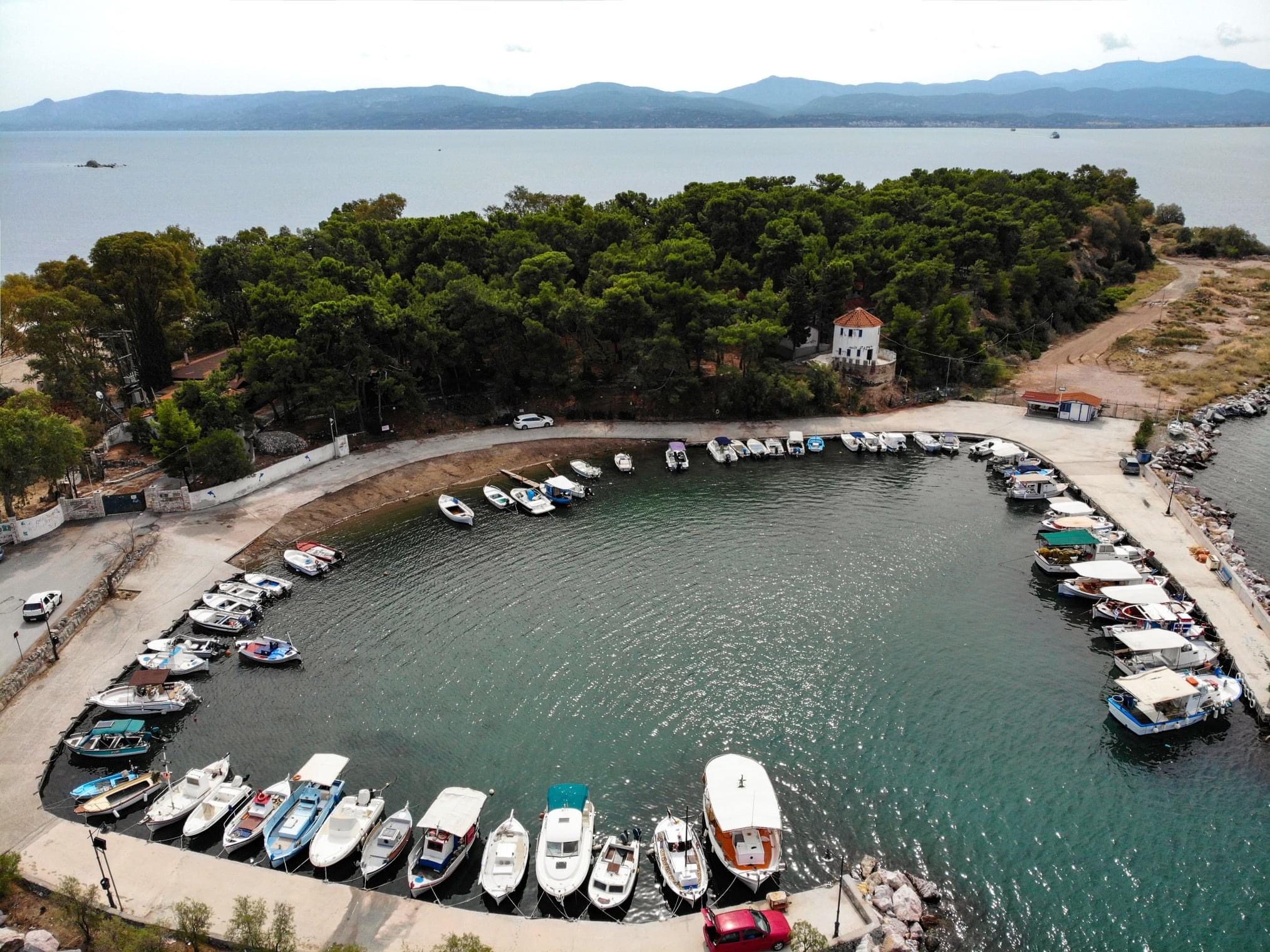 Εύβοια: «Βούλιαξε» από κόσμο το Πάσχα πασίγνωστη παραλιακή πόλη