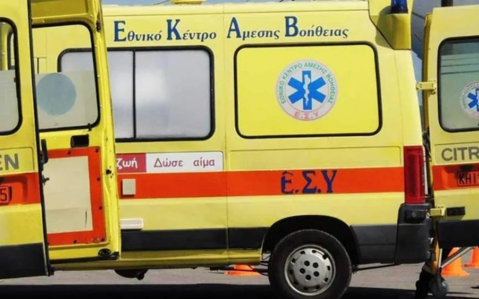 Θανατηφόρο τροχαίο στη Χαμοστέρνας: Νεκρός 22χρονος οδηγός μηχανής- Συγκρούστηκε με λεωφορείο