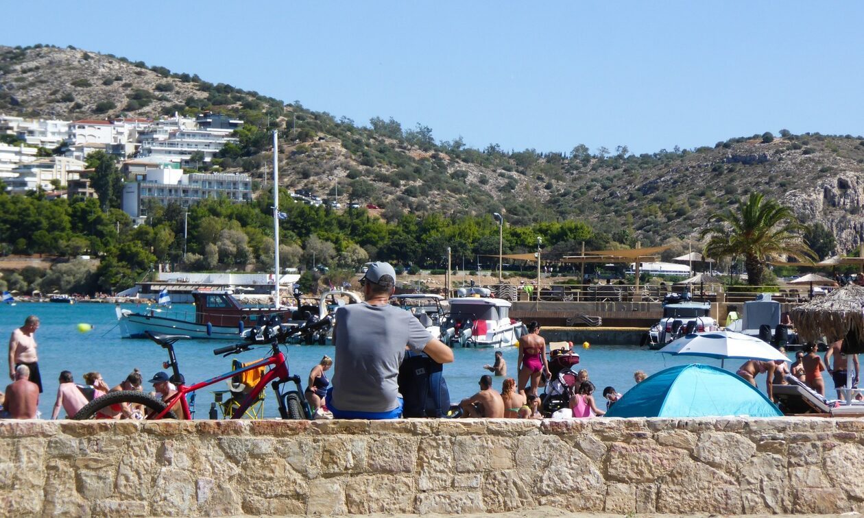 Πότε καταβάλλεται το επίδομα αδείας