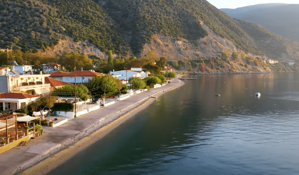 Παραλία σπα με ζεστό νερό! Μοναδική εμπειρία στην Εύβοια