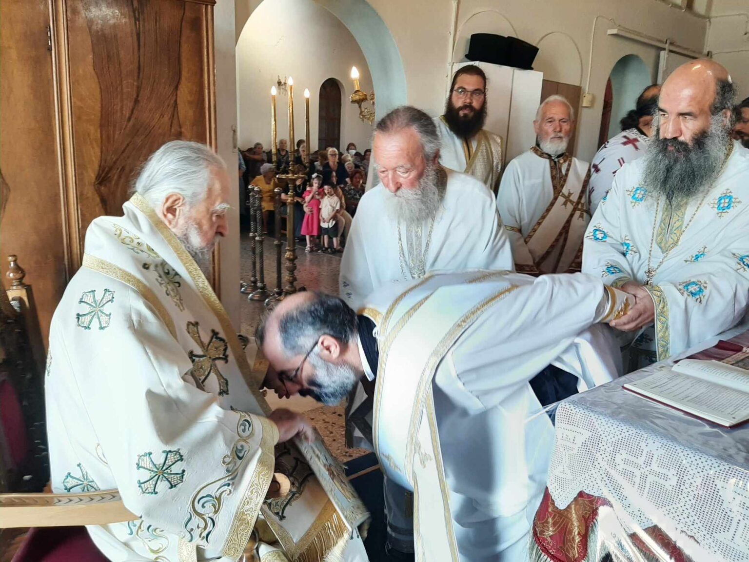 Χειροτονία Πρεσβυτέρου από τον Μητροπολίτη Σεραφείμ στο Οριό