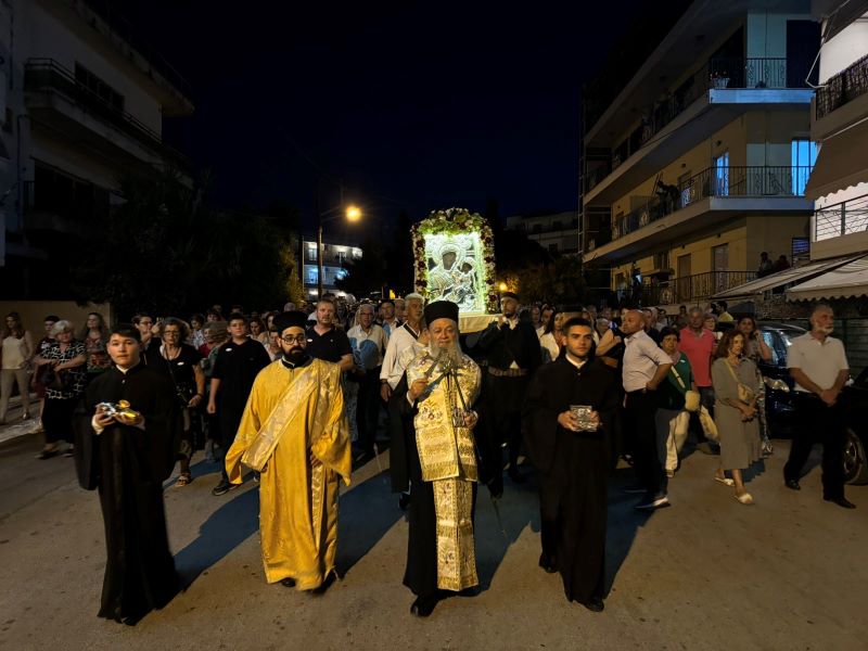 Εκατοντάδες πιστοί τίμησαν την Παναγιά Φανερωμένη στην Εύβοια