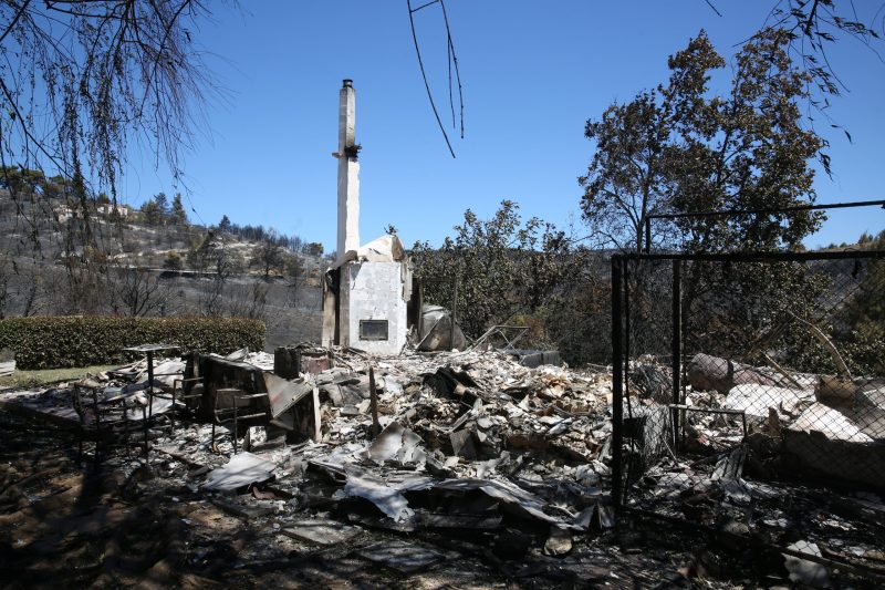 Η Εύβοια συγκεντρώνει είδη πρώτης ανάγκης για τους πυρόπληκτους της Αττικής