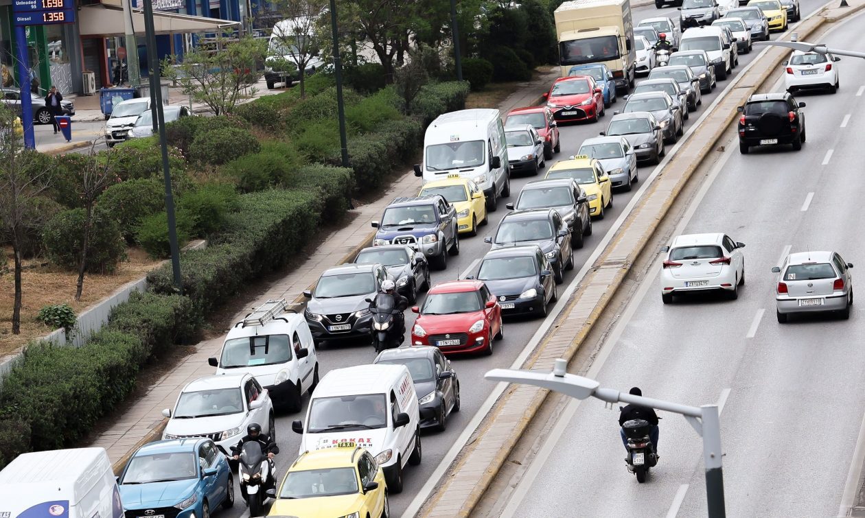 Τέλη κυκλοφορίας: Πόσα θα πληρώσουμε φέτος