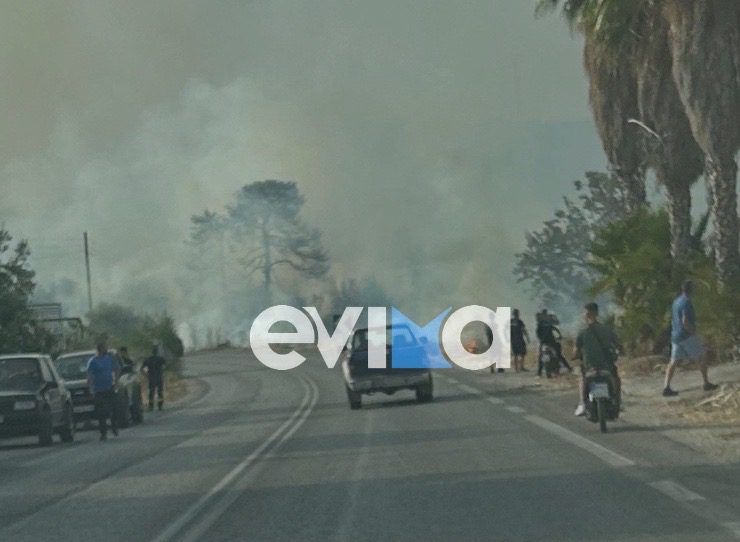 Μεγάλη φωτιά τώρα στην Εύβοια κοντά σε ξενοδοχείο