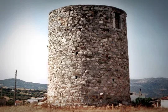 Το πανέμορφο χωριό της Εύβοιας που θα σας μαγέψει