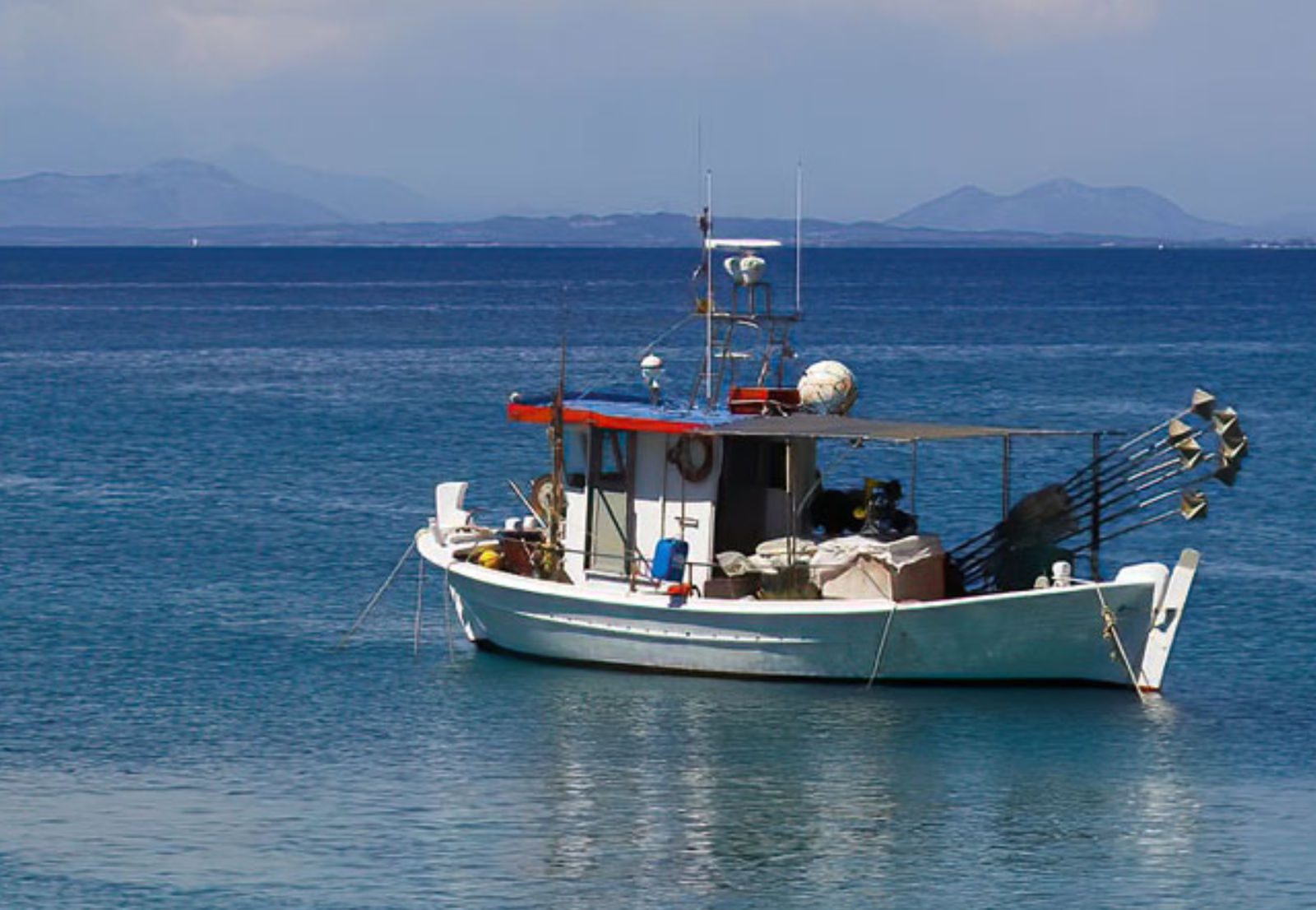 Βόρεια Εύβοια: Με παρέμβαση Σίμου Κεδίκογλου 1,6 εκατ. ευρώ οι αποζημιώσεις στους αλιείς