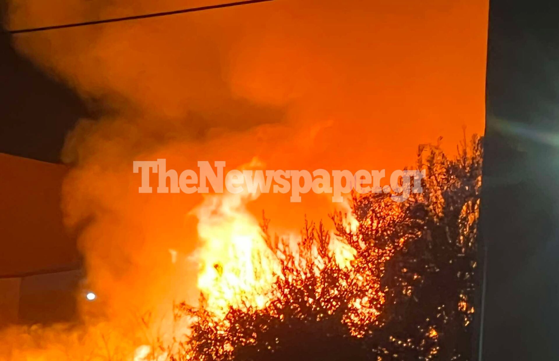 Κόλαση φωτιάς στην Α’ ΒΙΠΕ Βόλου – Εικόνες και βίντεο