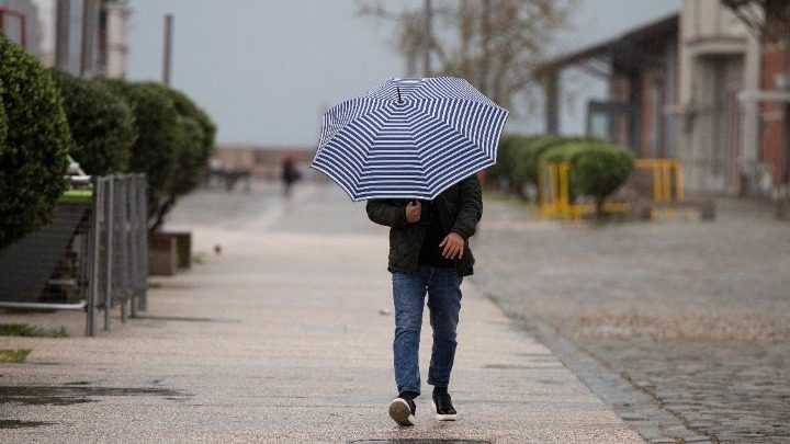 Καιρός: Χειμώνας ξανά από Τρίτη με χιόνια και στην Εύβοια