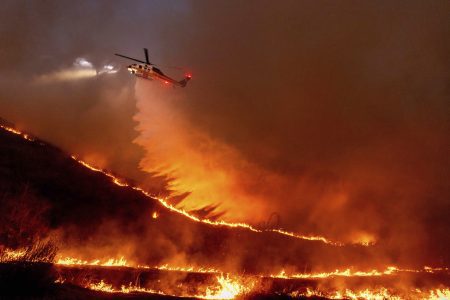 Τι ανέφερε έλληνας καθηγητής στις ΗΠΑ για τις πυρκαγιές