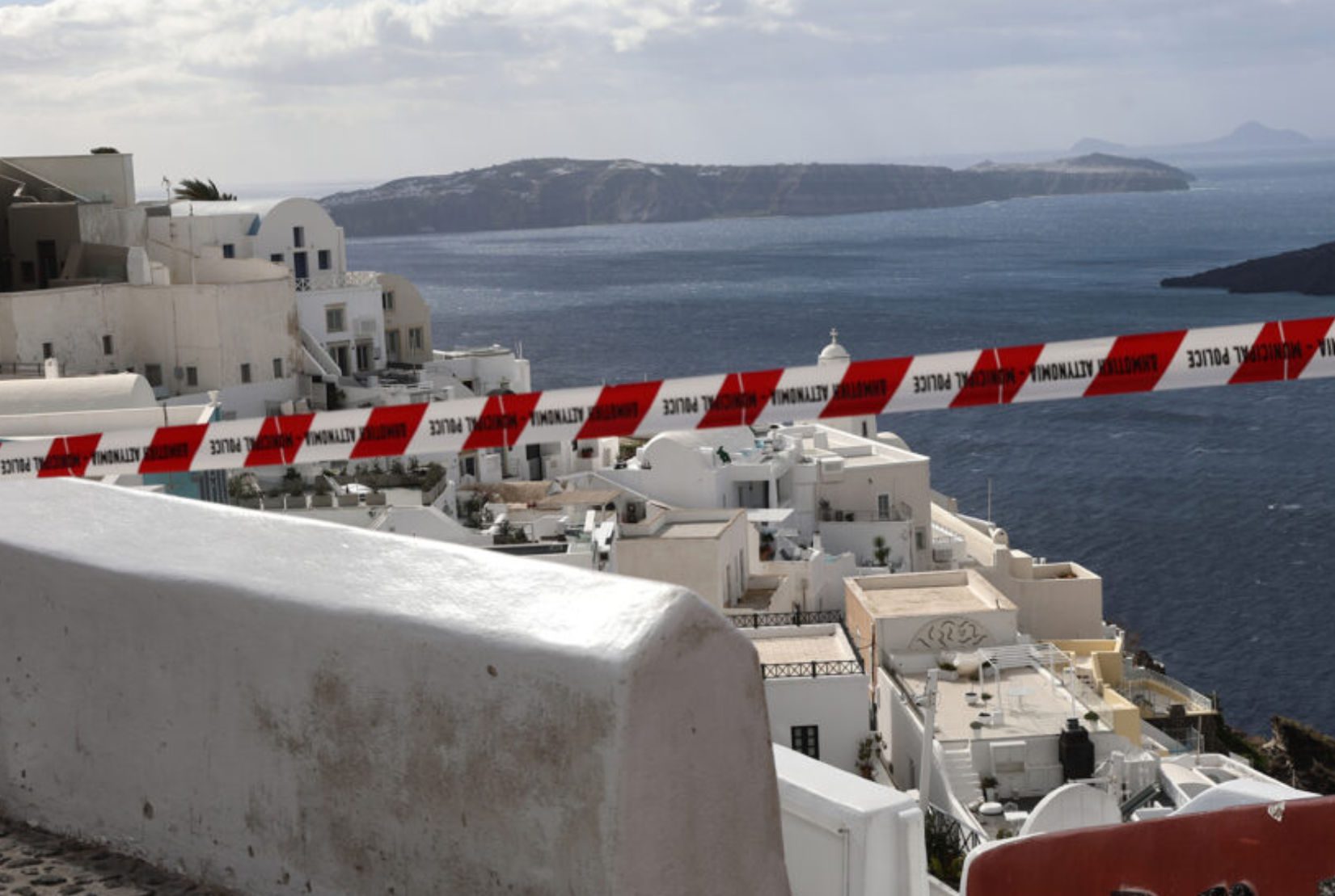 Λέκκας: Απομακρύνεται το σενάριο για πάνω από 6 Ρίχτερ στη Σαντορίνη – Τα τρία ενδεχόμενα